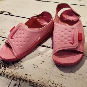 Nike velcro sandals girls size 1